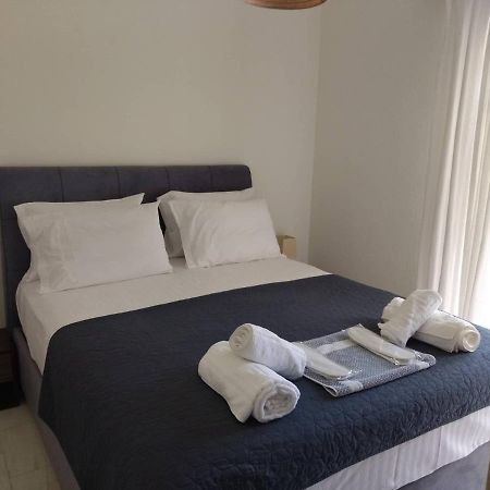 Epavlis Apartment Néa Péramos Exteriér fotografie