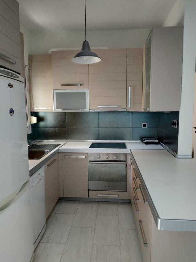 Epavlis Apartment Néa Péramos Exteriér fotografie