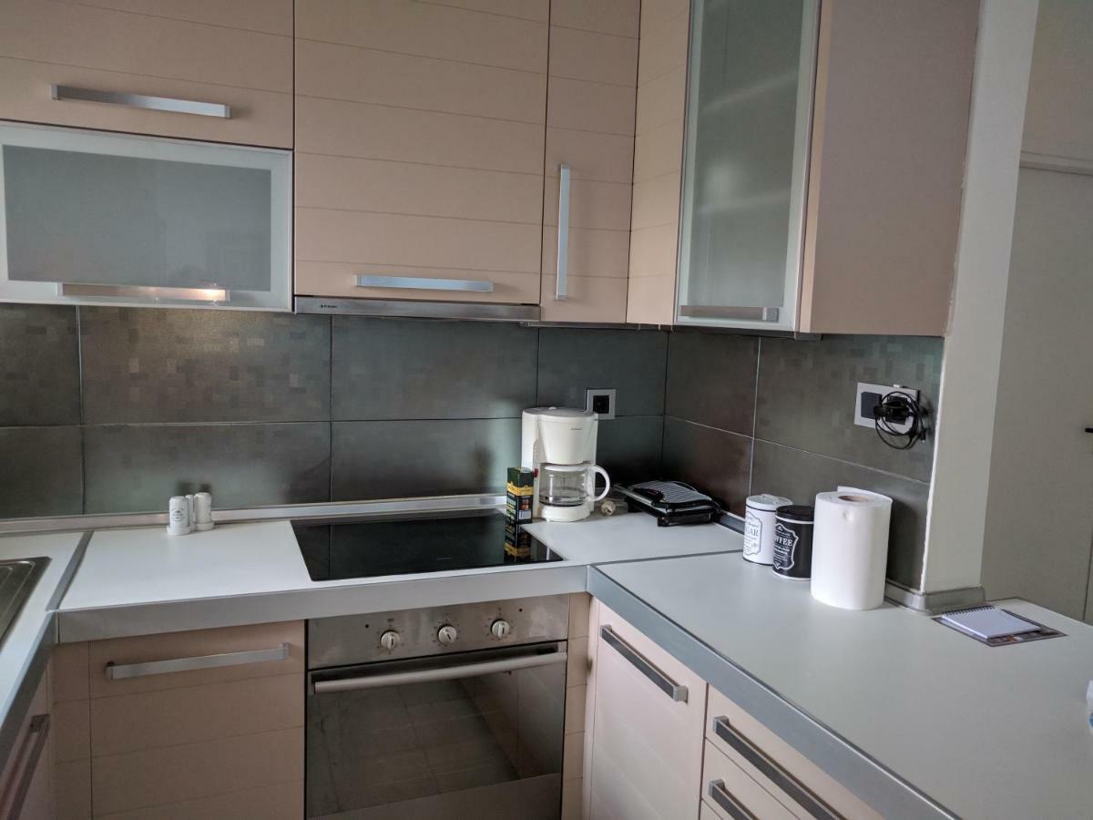 Epavlis Apartment Néa Péramos Exteriér fotografie